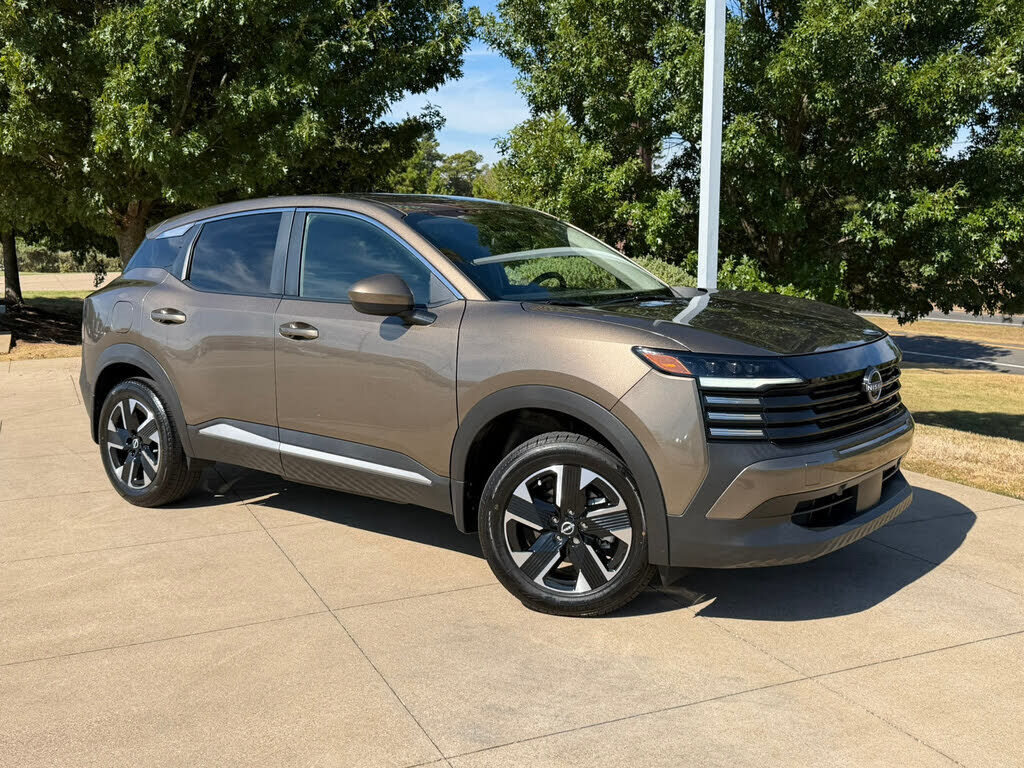 2025 NISSAN Kicks