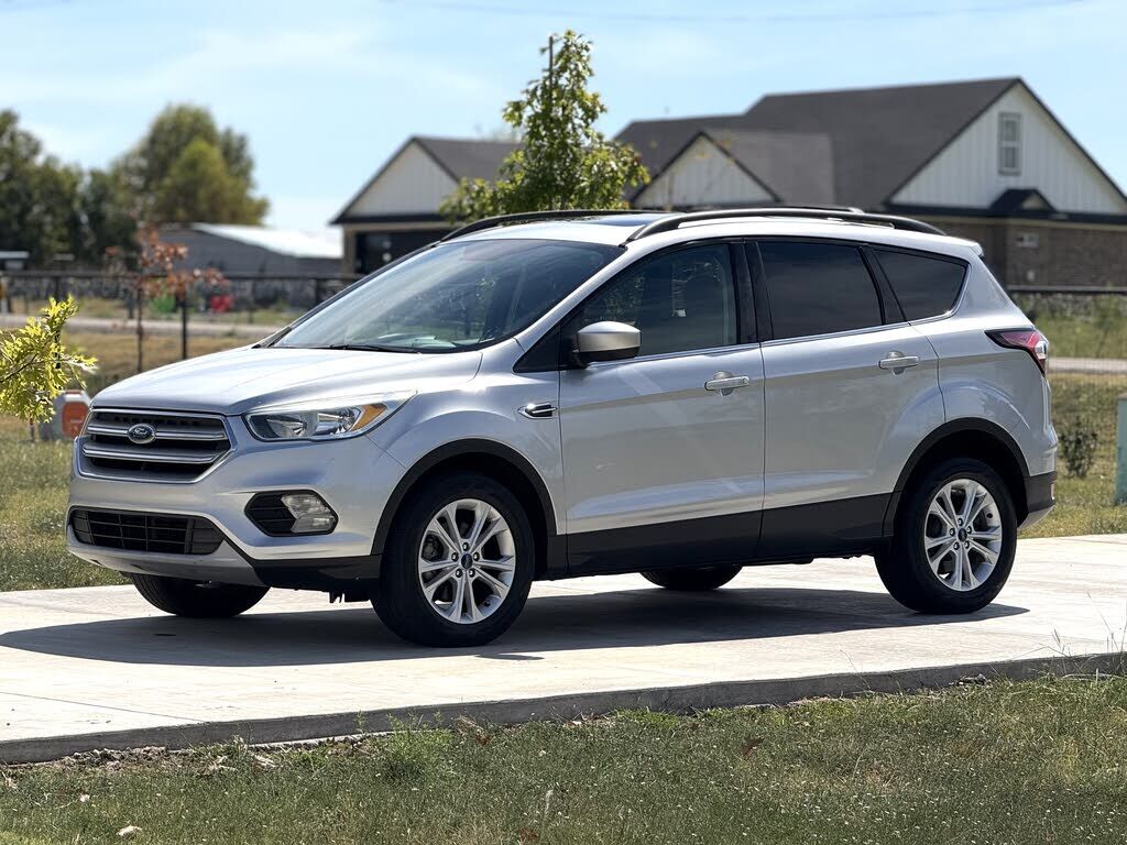 2018 FORD Escape