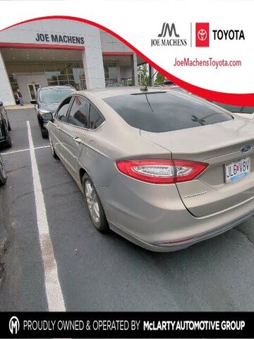 2015 FORD Fusion