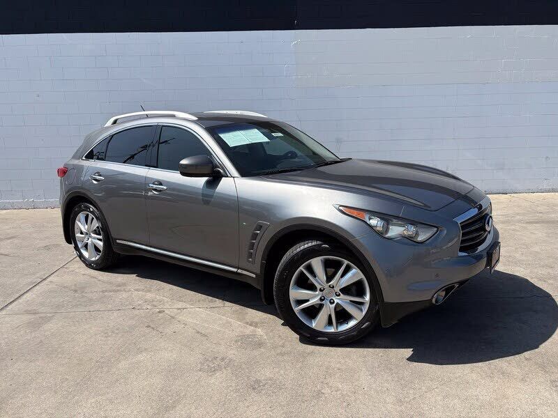 2012 INFINITI FX35
