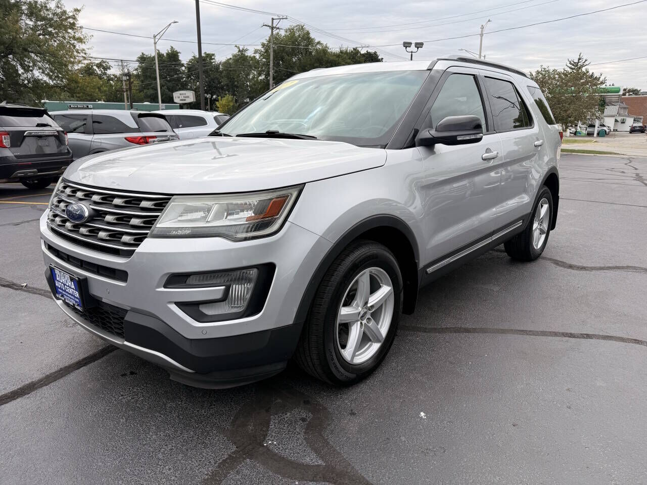 2017 FORD Explorer