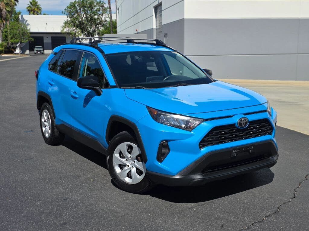 2019 TOYOTA RAV4