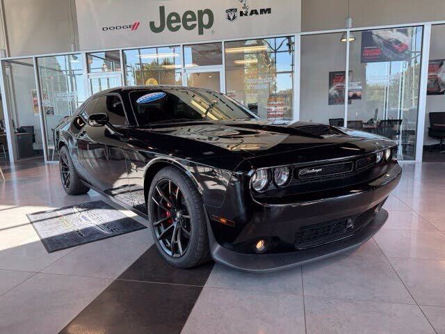 2021 DODGE Challenger