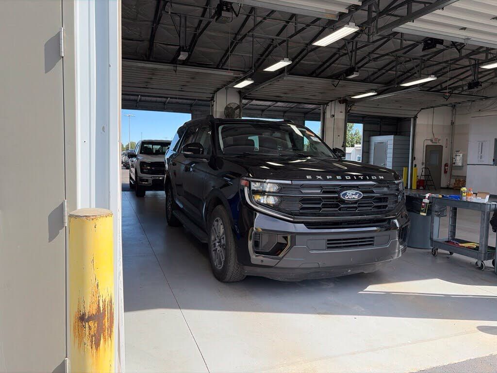 2025 FORD Expedition