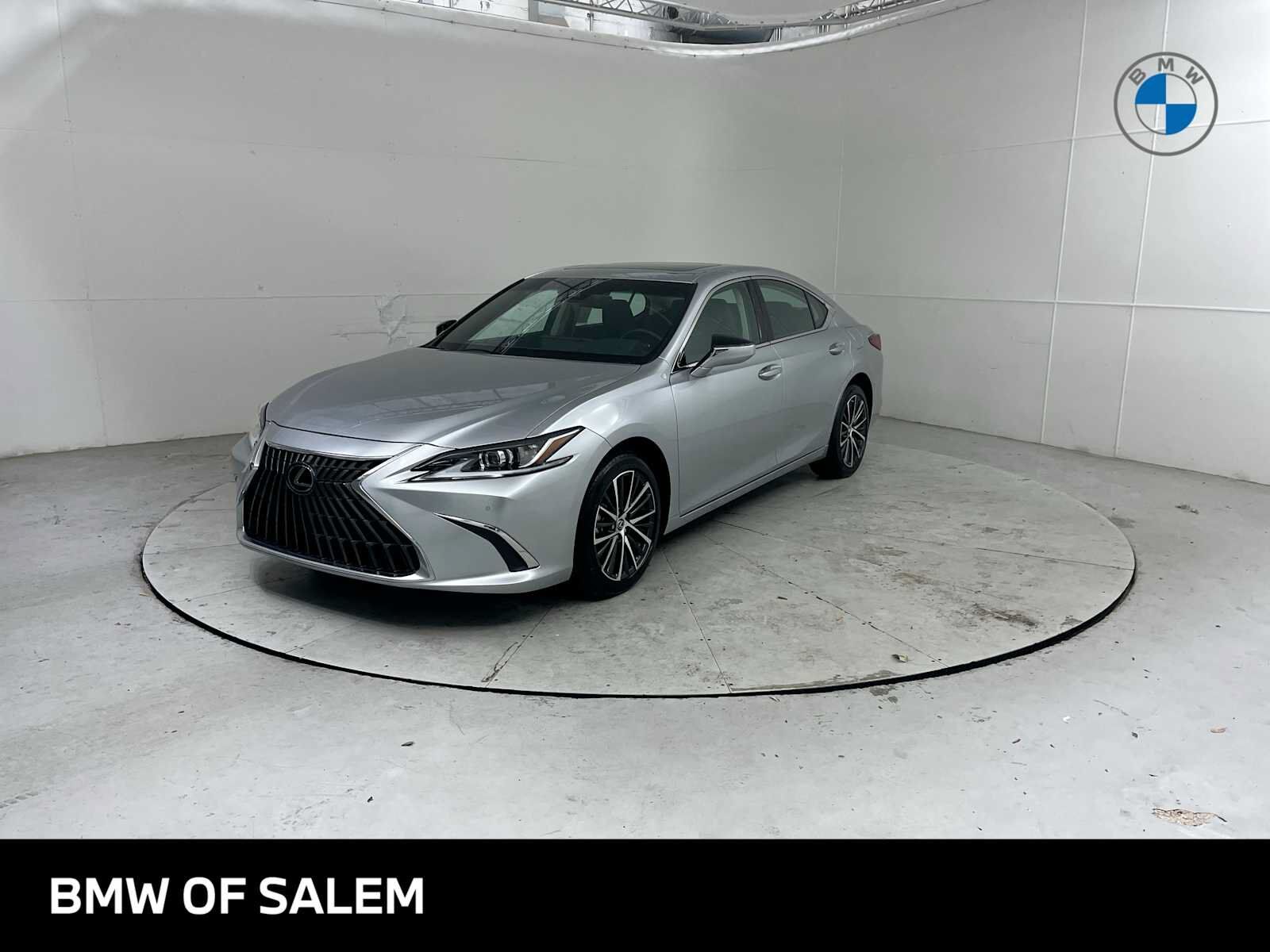 2024 LEXUS ES