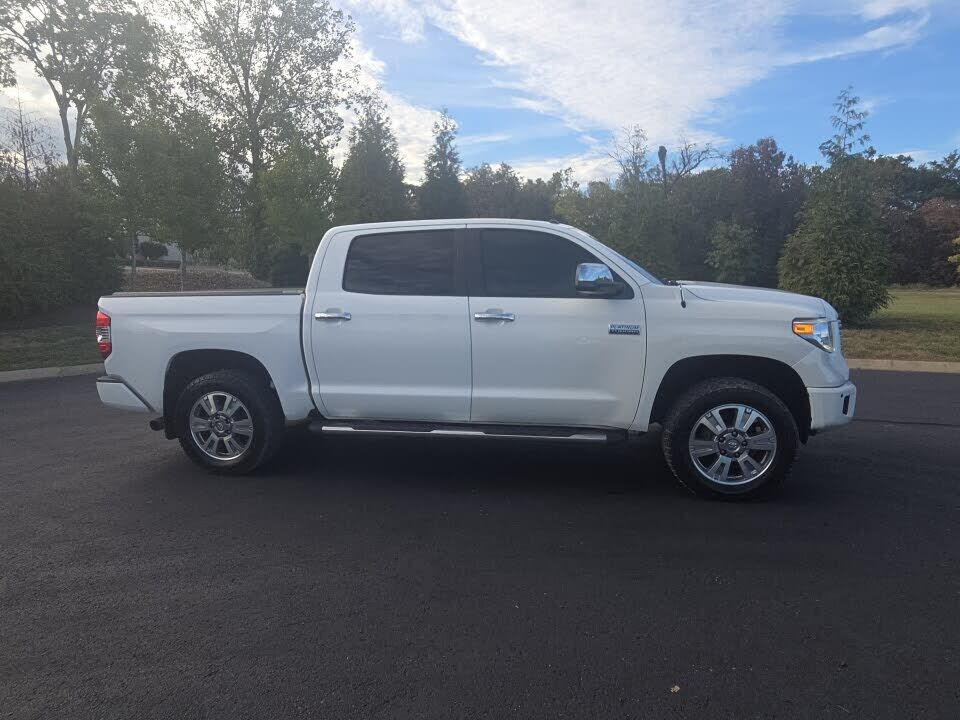 2014 TOYOTA Tundra