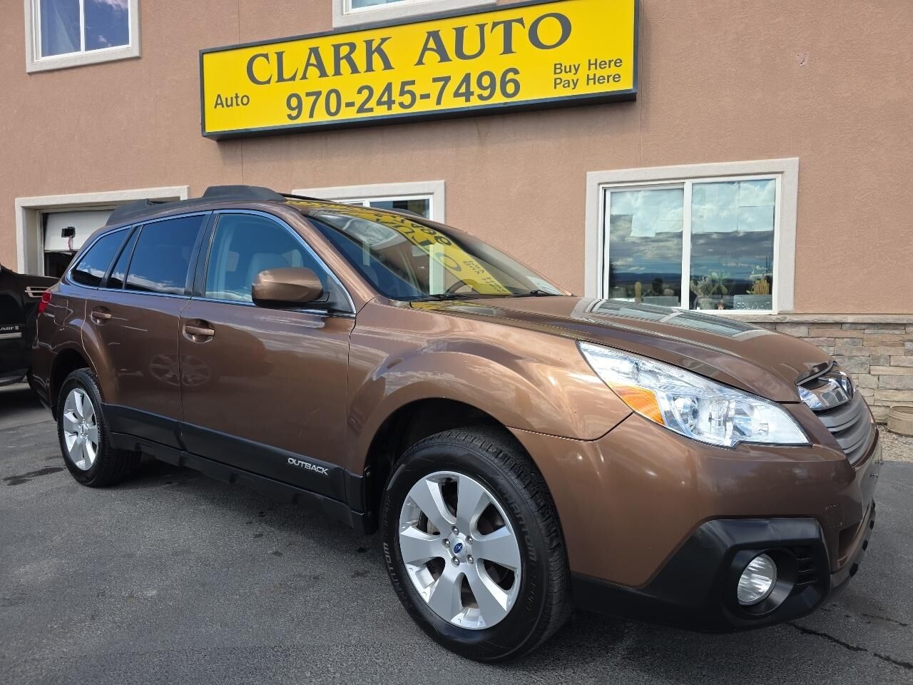 2013 SUBARU Outback