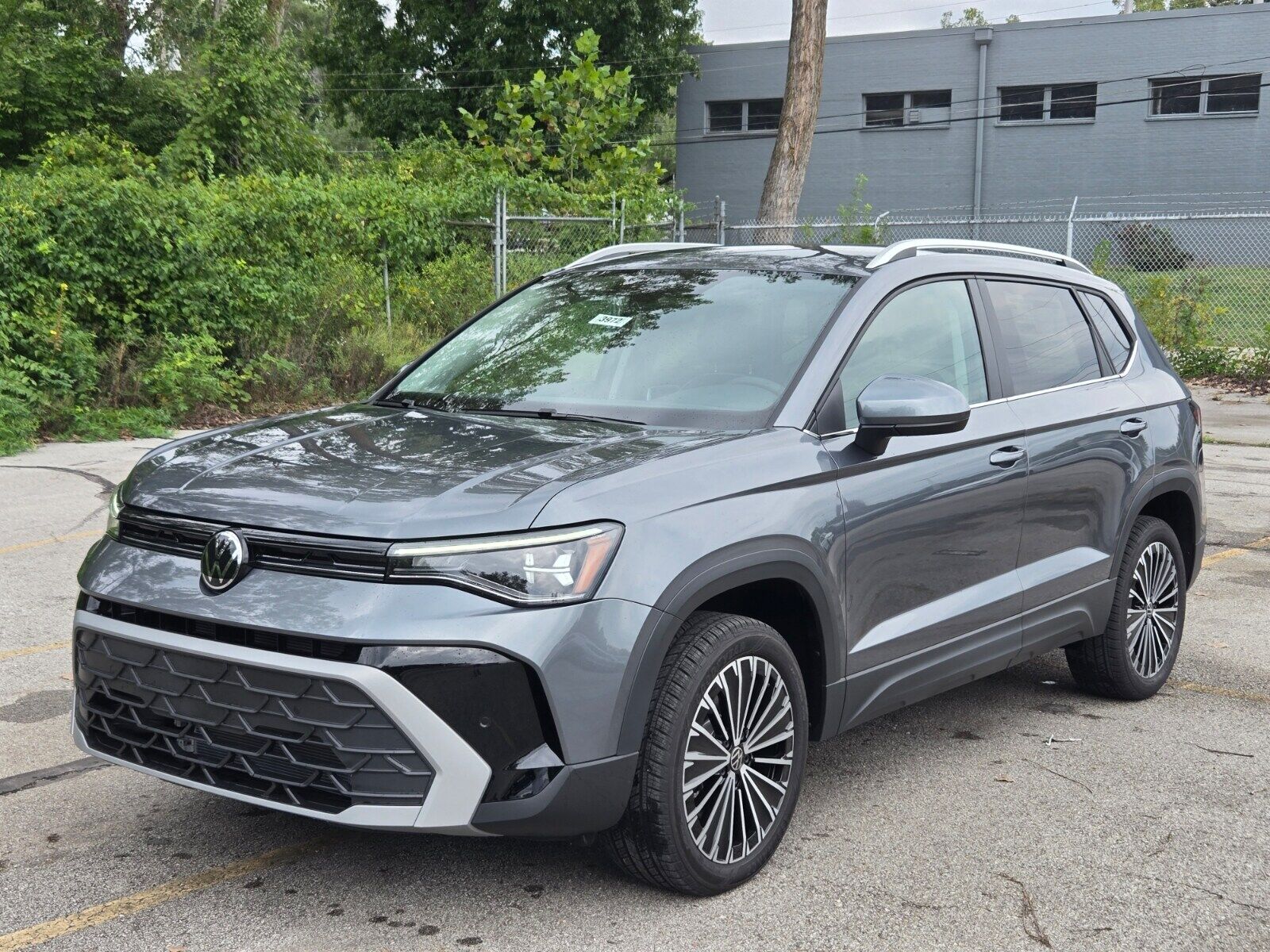 2027 VOLKSWAGEN Taos