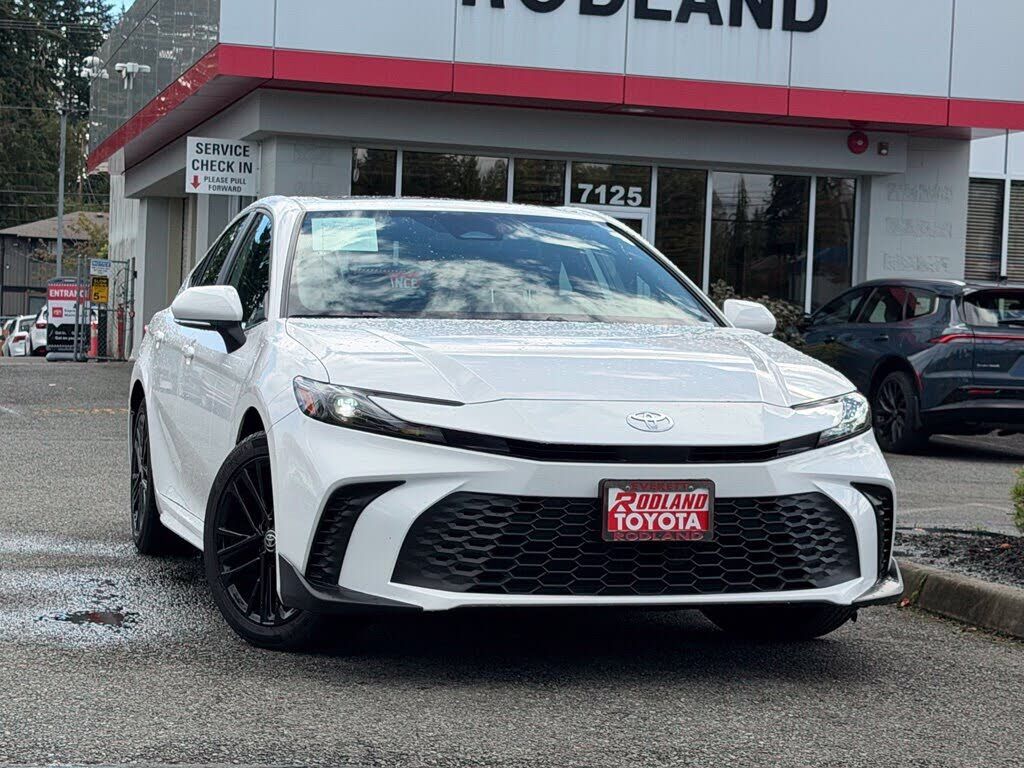2026 TOYOTA Camry
