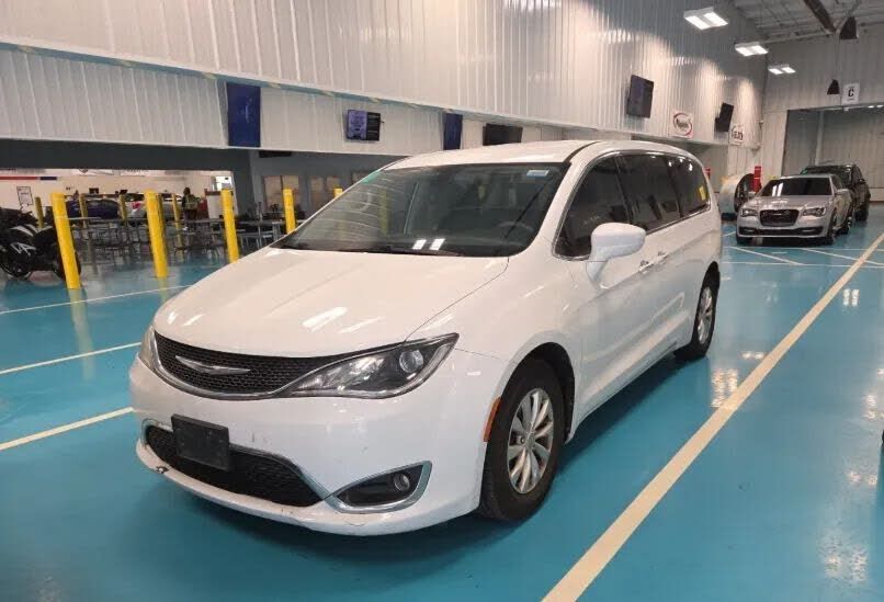 2018 CHRYSLER Pacifica