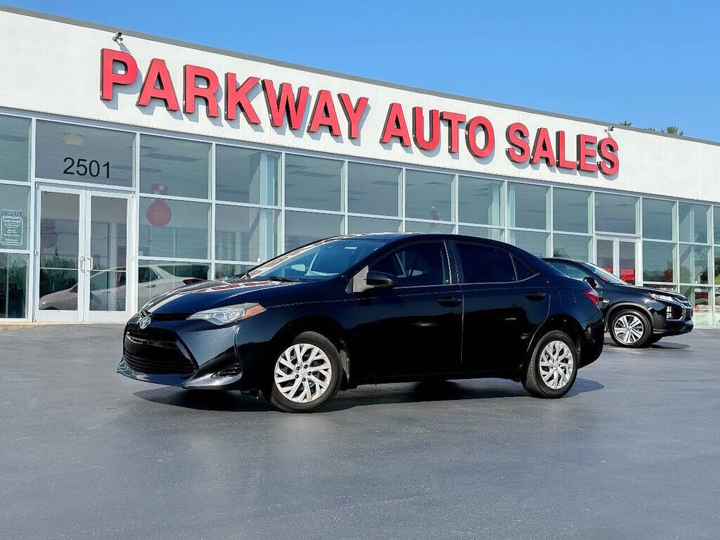 2017 TOYOTA Corolla