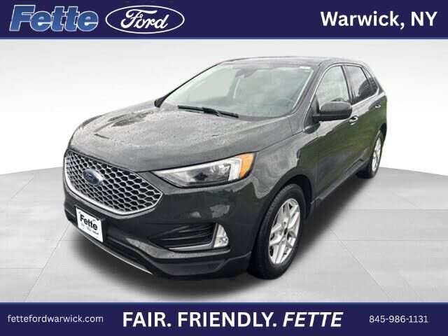 2023 FORD Edge