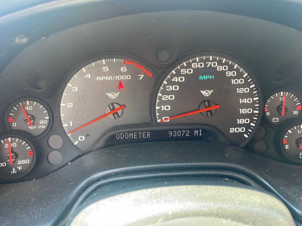 2004 CHEVROLET Corvette