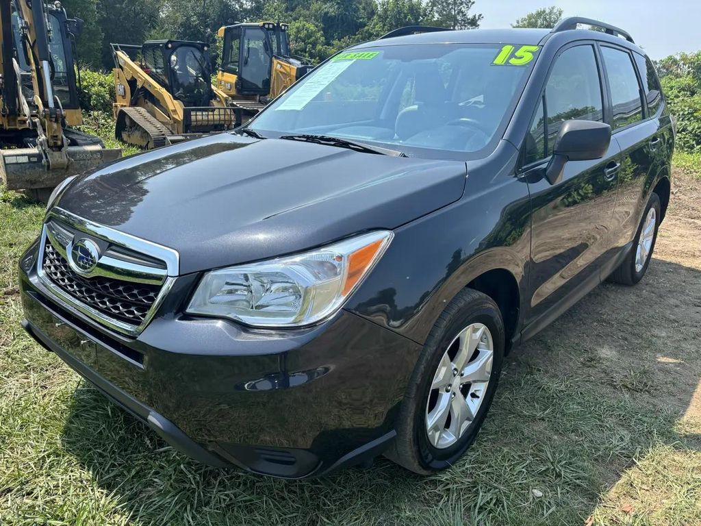 2015 SUBARU Forester