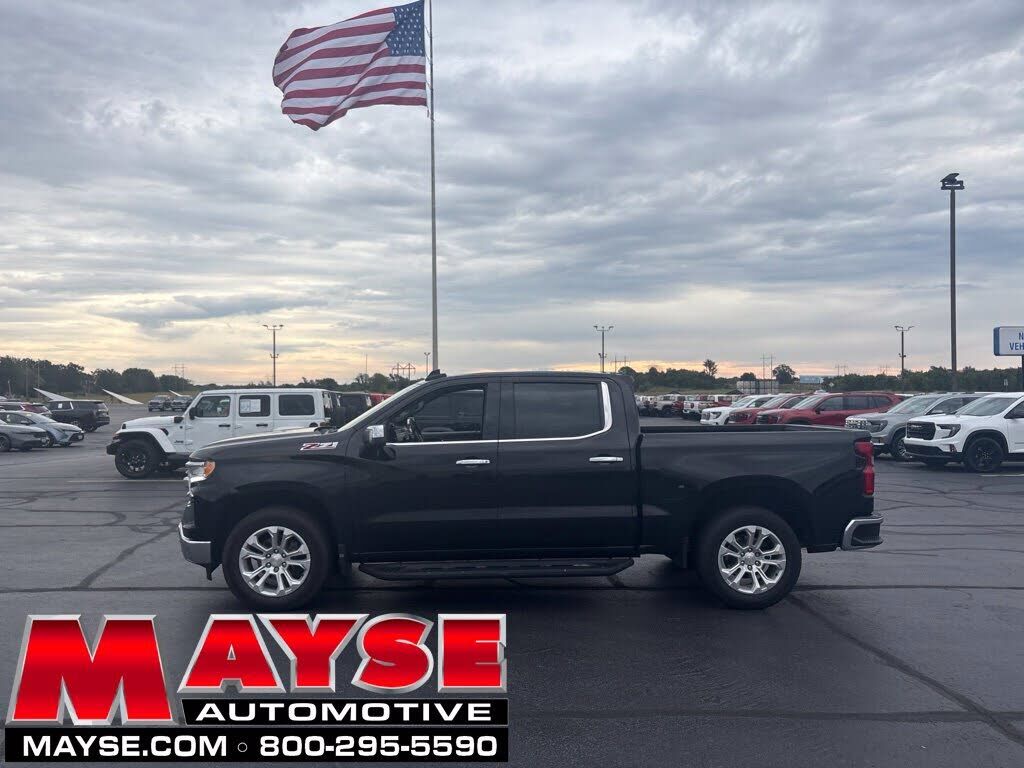 2023 CHEVROLET Silverado