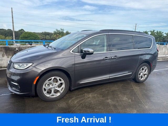 2023 CHRYSLER Pacifica