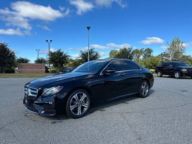 2020 MERCEDES-BENZ E-Class