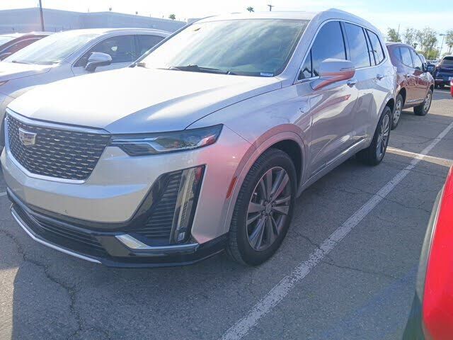 2020 CADILLAC XT6