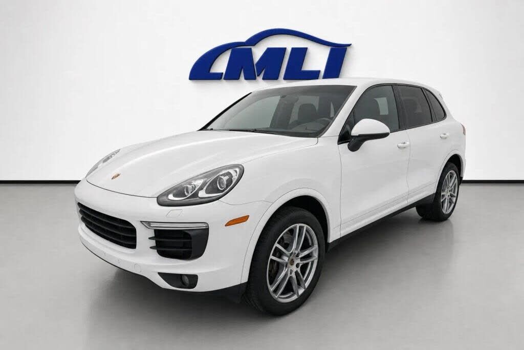 2018 PORSCHE Cayenne