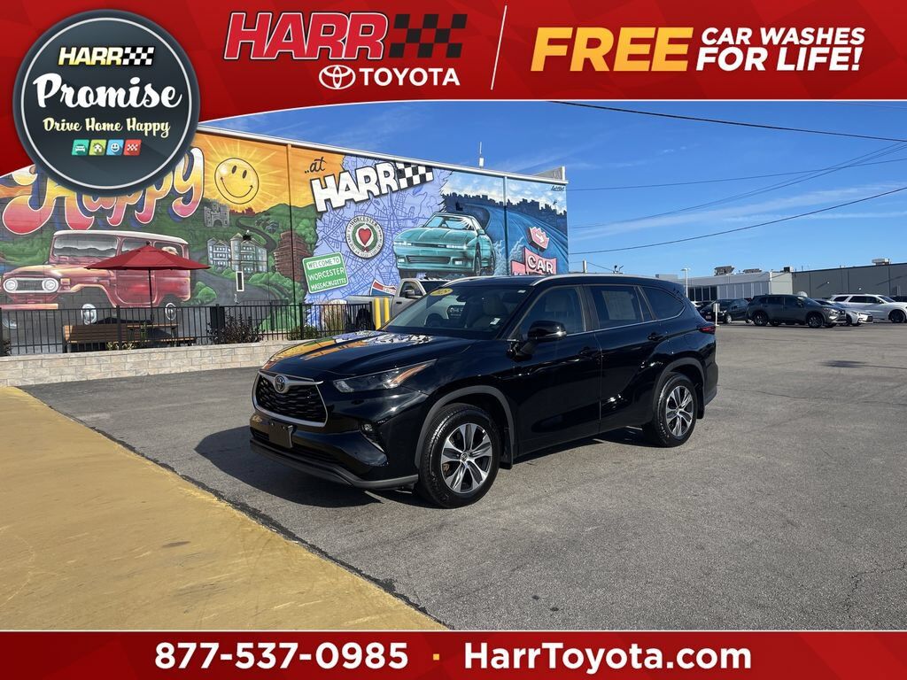 2025 TOYOTA Highlander