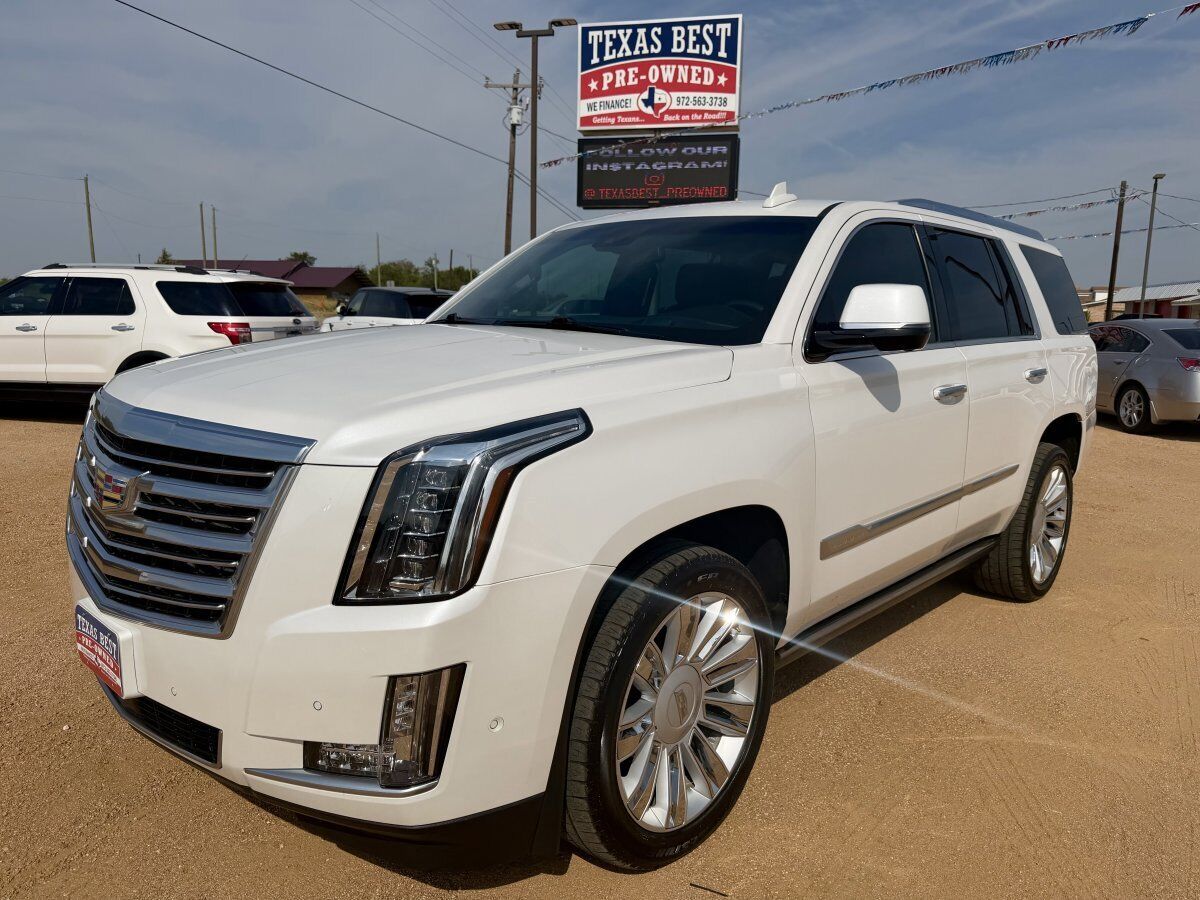 2018 CADILLAC Escalade