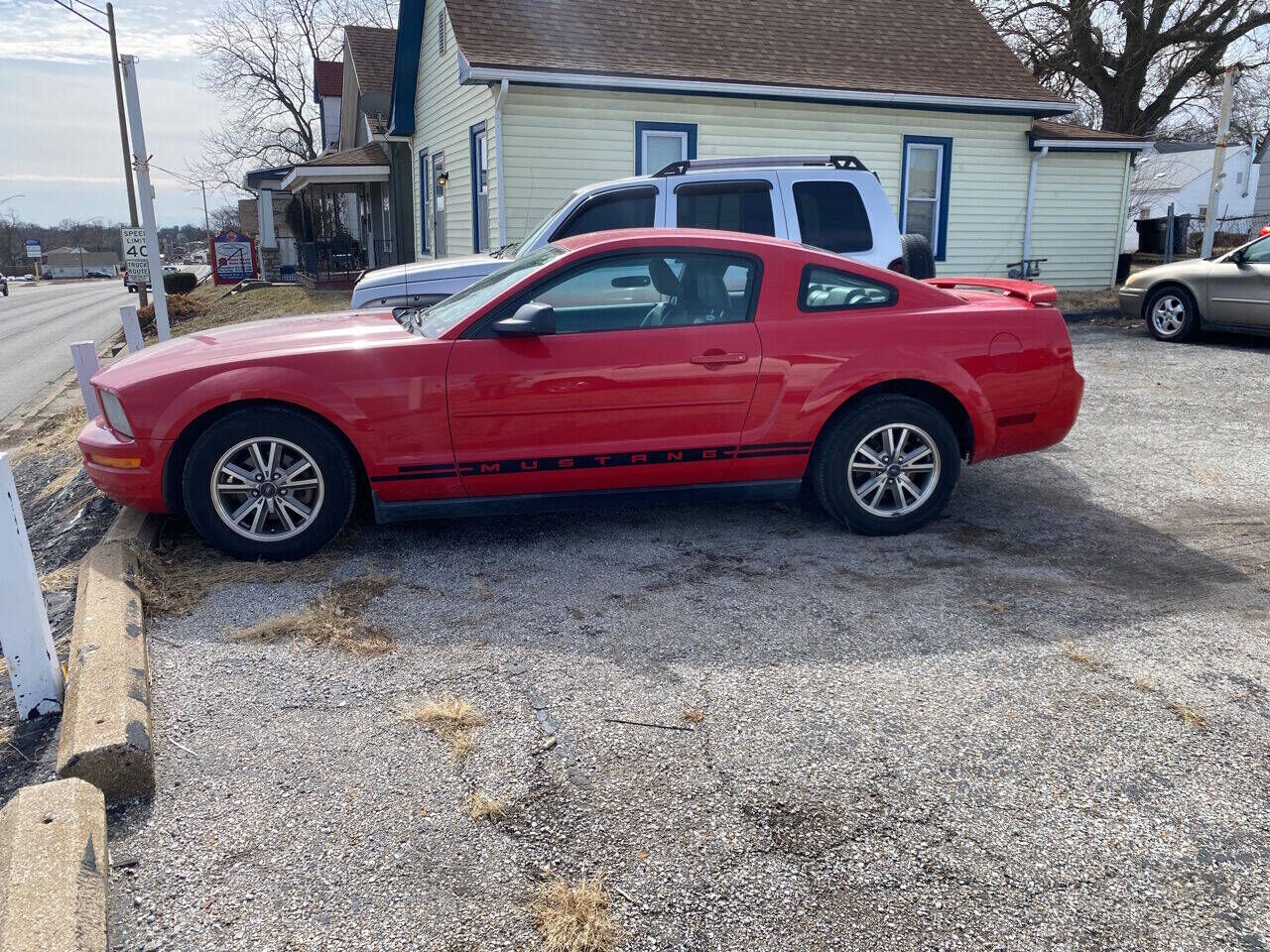 2005 FORD Mustang