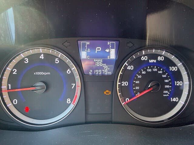 2015 HYUNDAI Accent