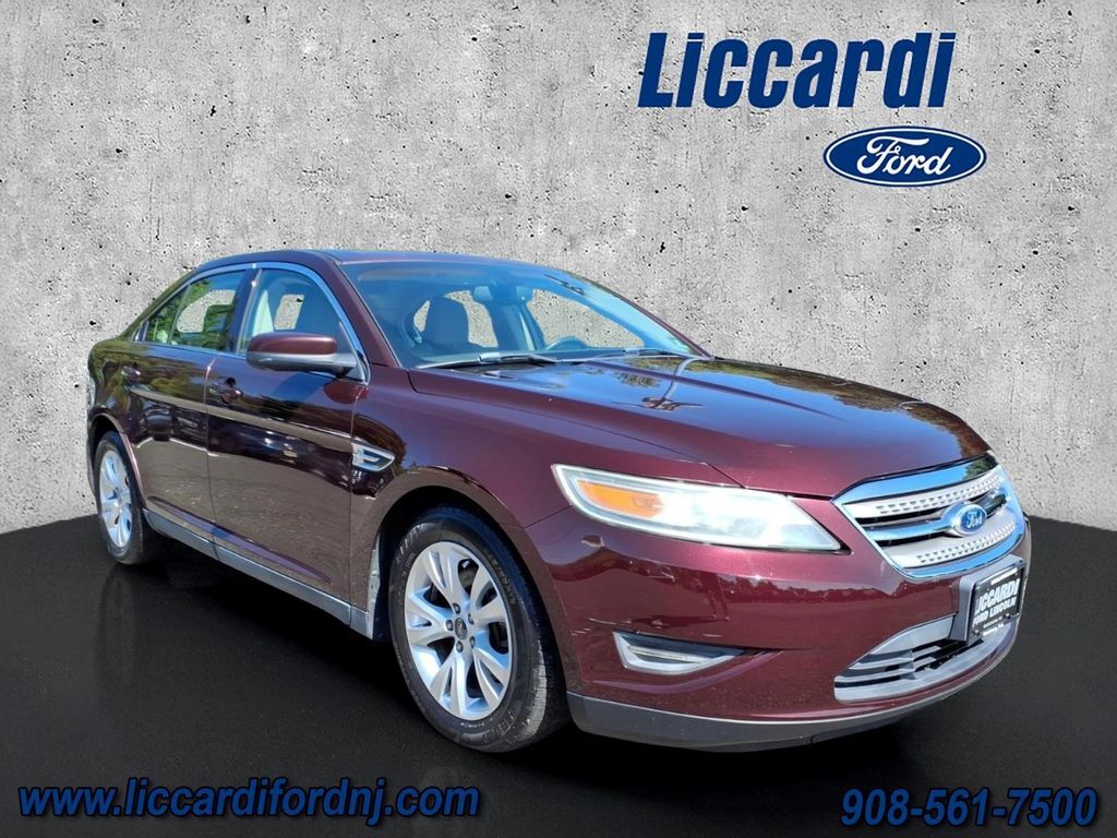 2011 FORD Taurus
