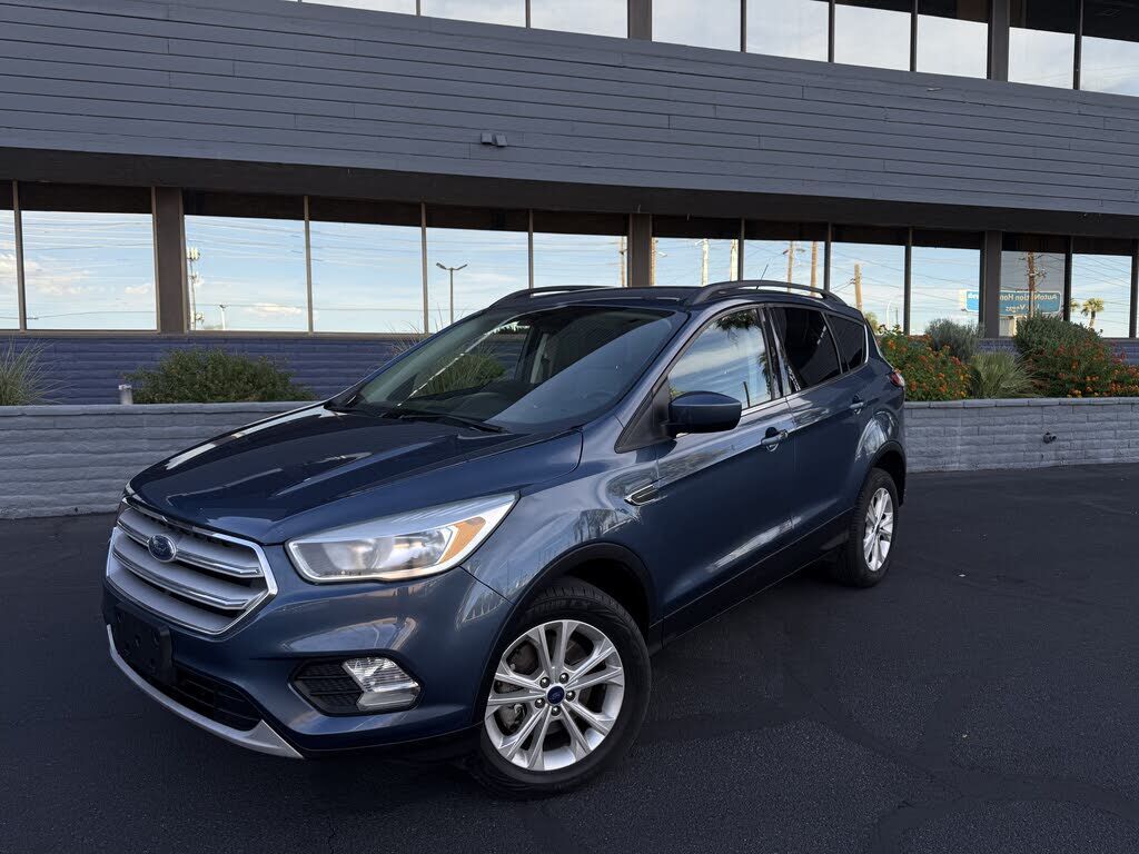 2018 FORD Escape