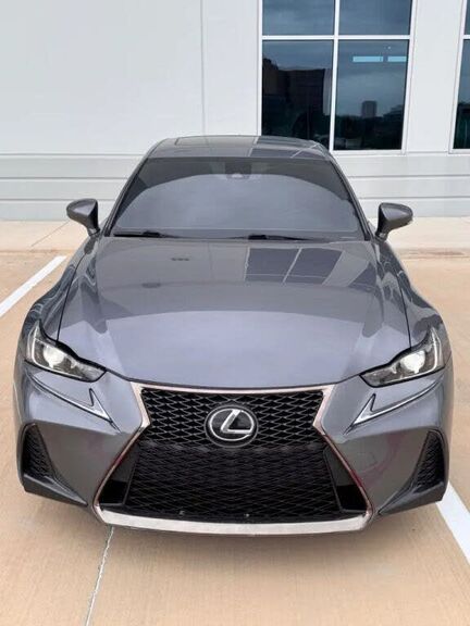 2017 LEXUS IS