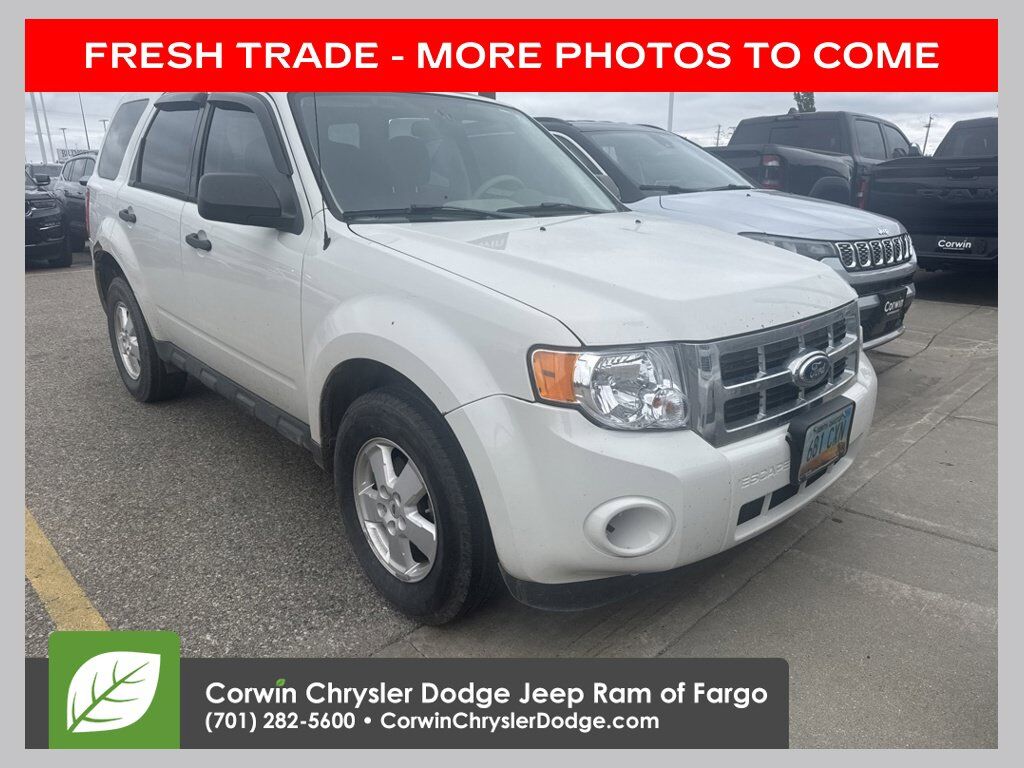 2011 FORD Escape