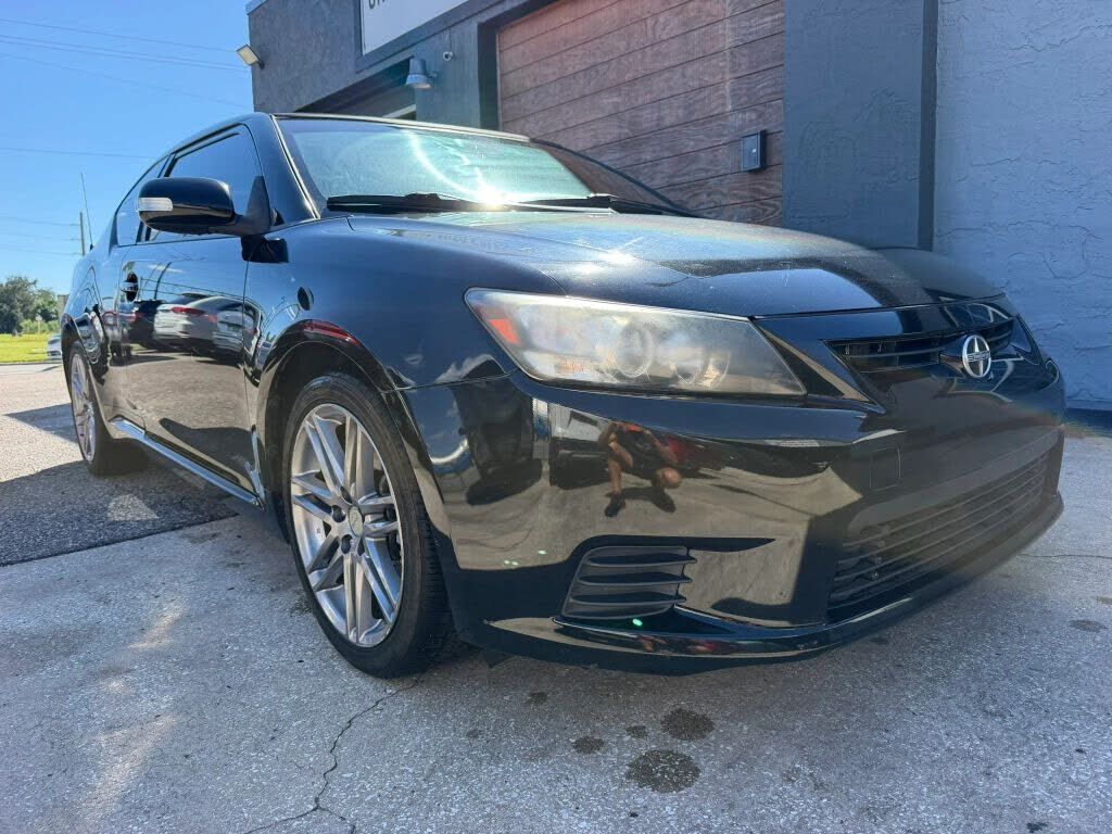 2011 TOYOTA SCION
