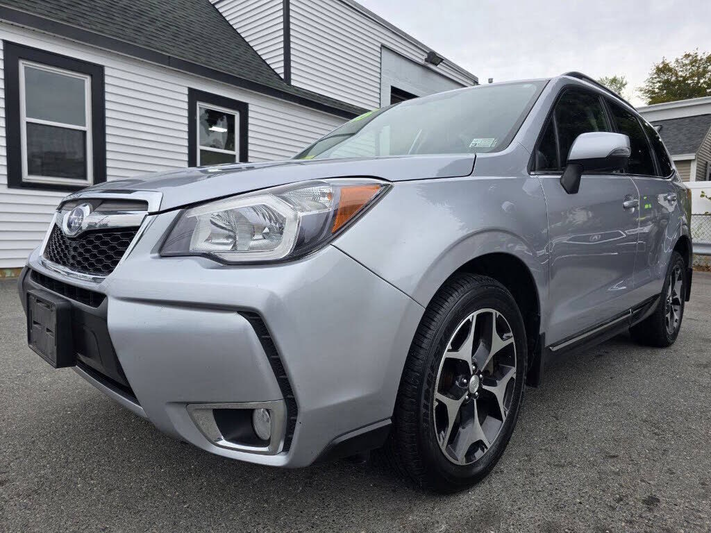 2015 SUBARU Forester