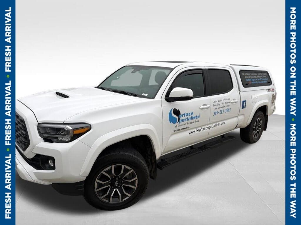 2023 TOYOTA Tacoma