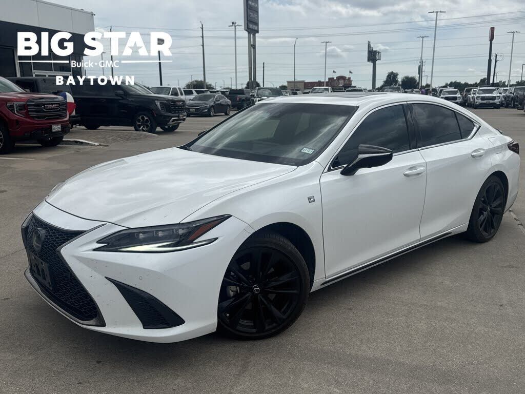 2025 LEXUS ES