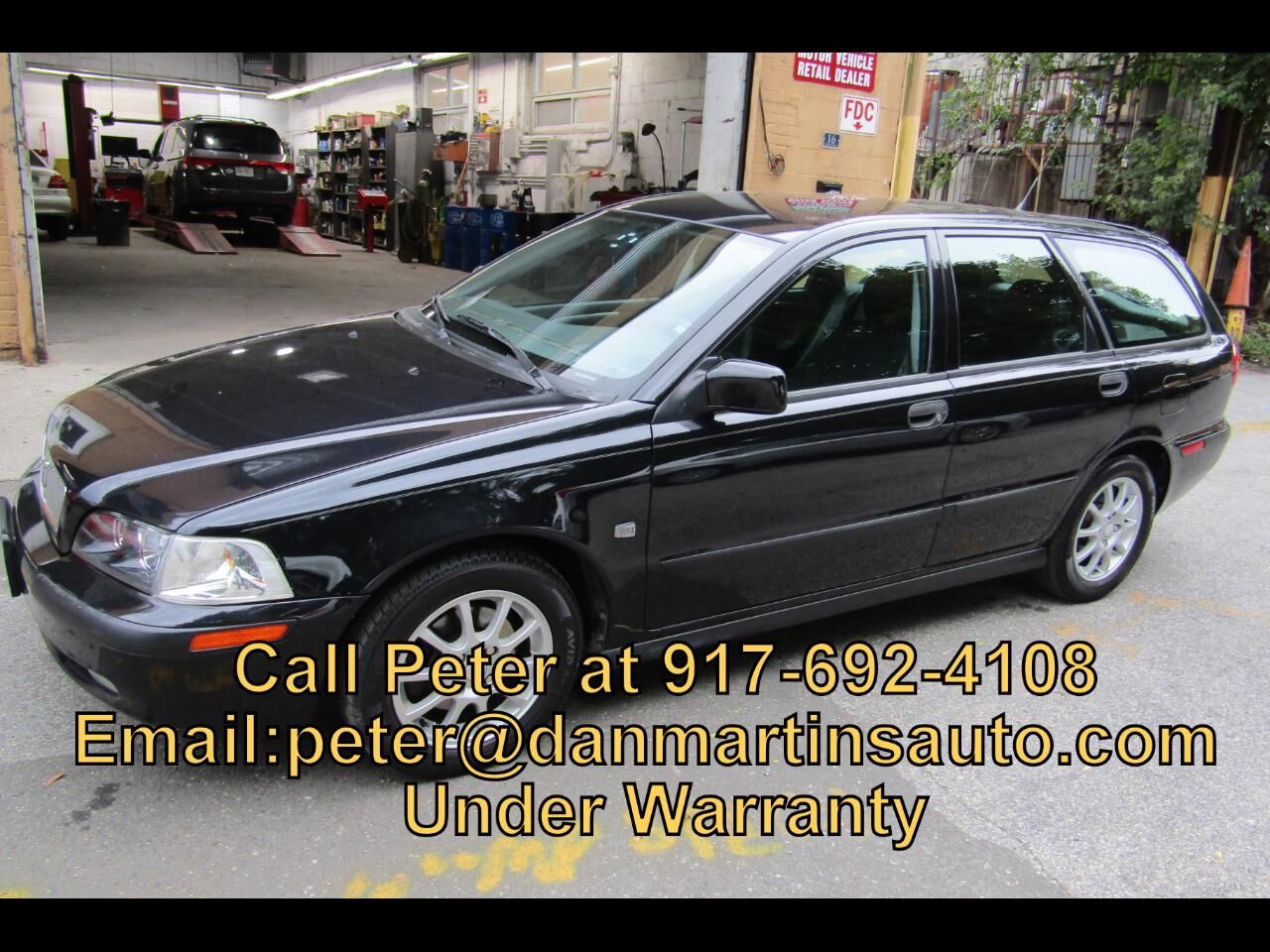 2002 VOLVO V40