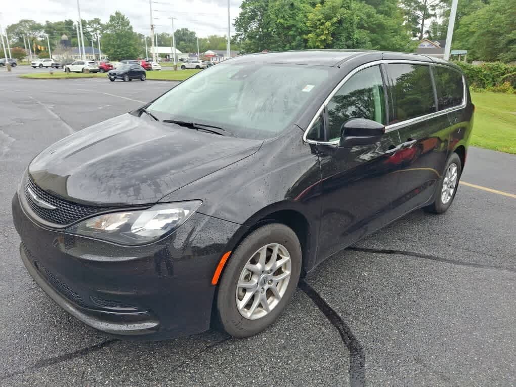 2024 CHRYSLER Voyager