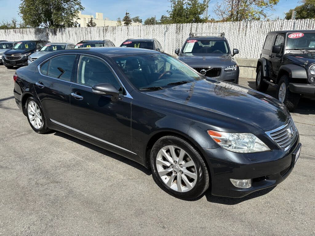 2010 LEXUS LS