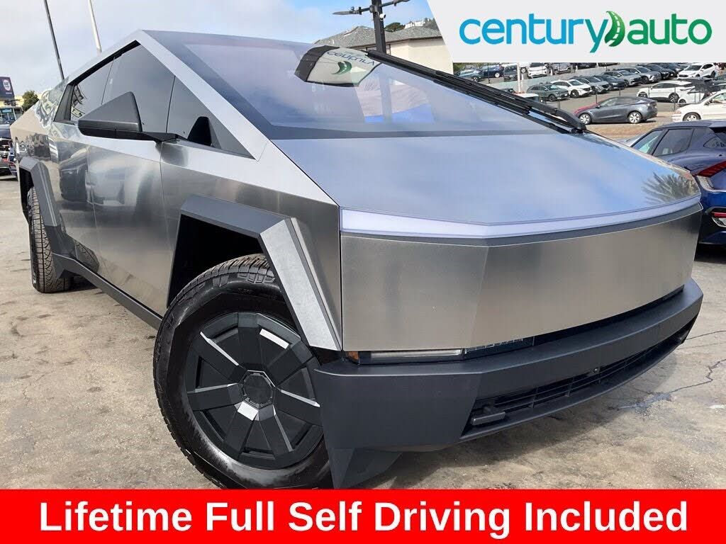 2026 TESLA Cybertruck