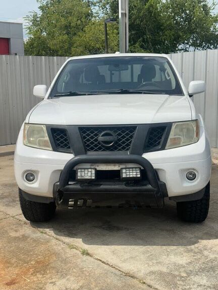 2012 NISSAN Frontier