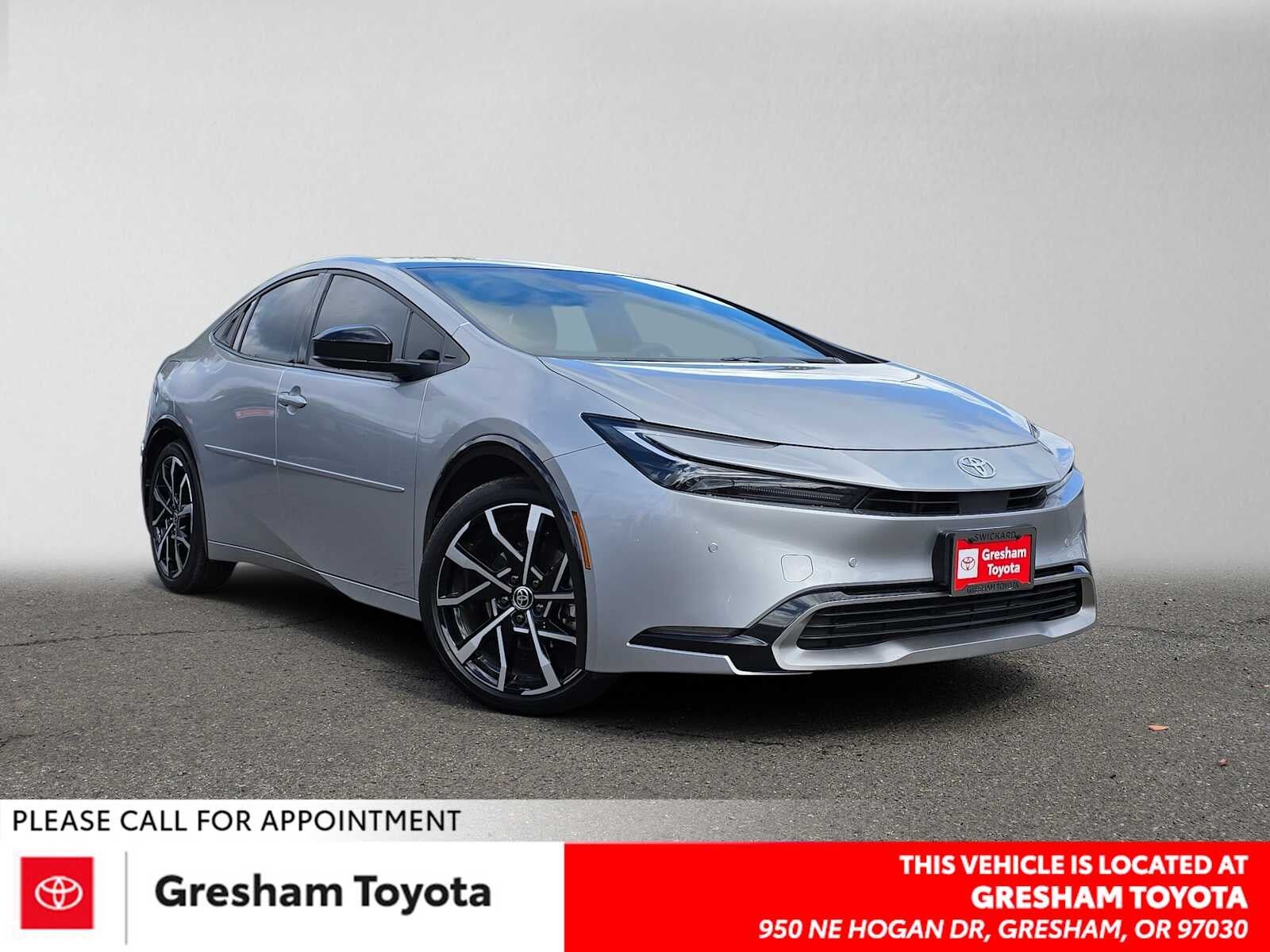 2024 TOYOTA Prius
