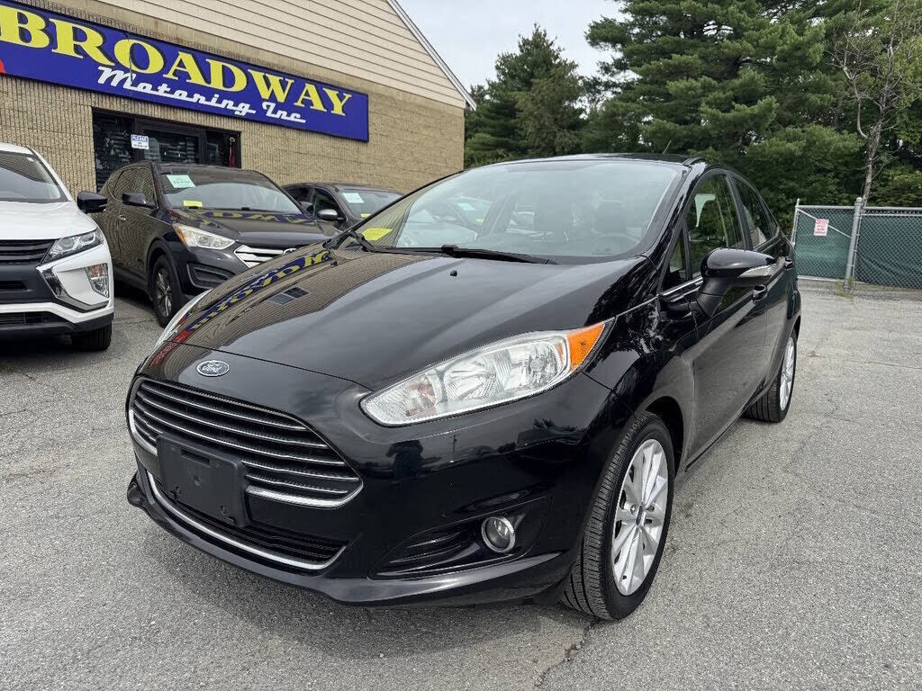2017 FORD Fiesta