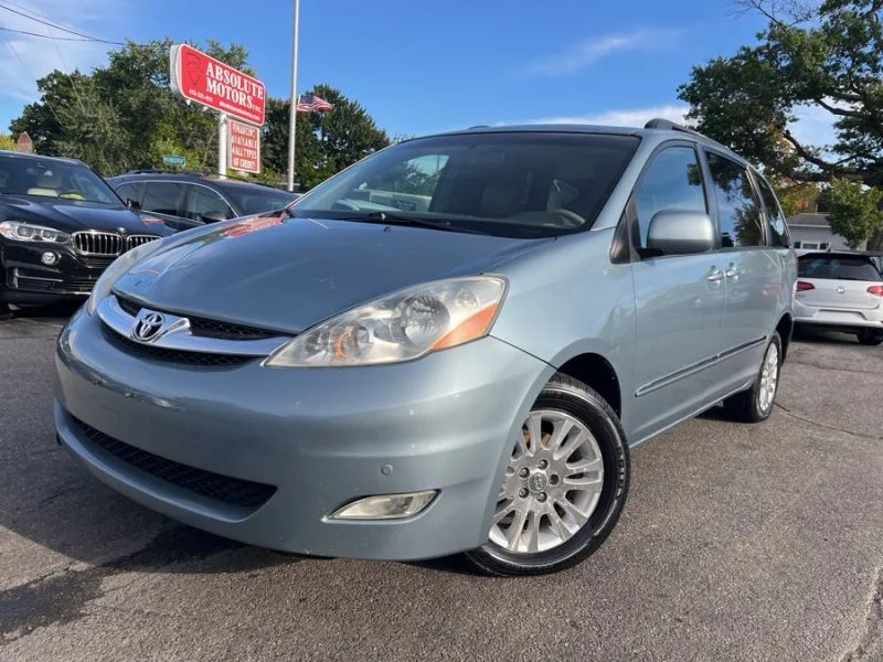 2008 TOYOTA Sienna