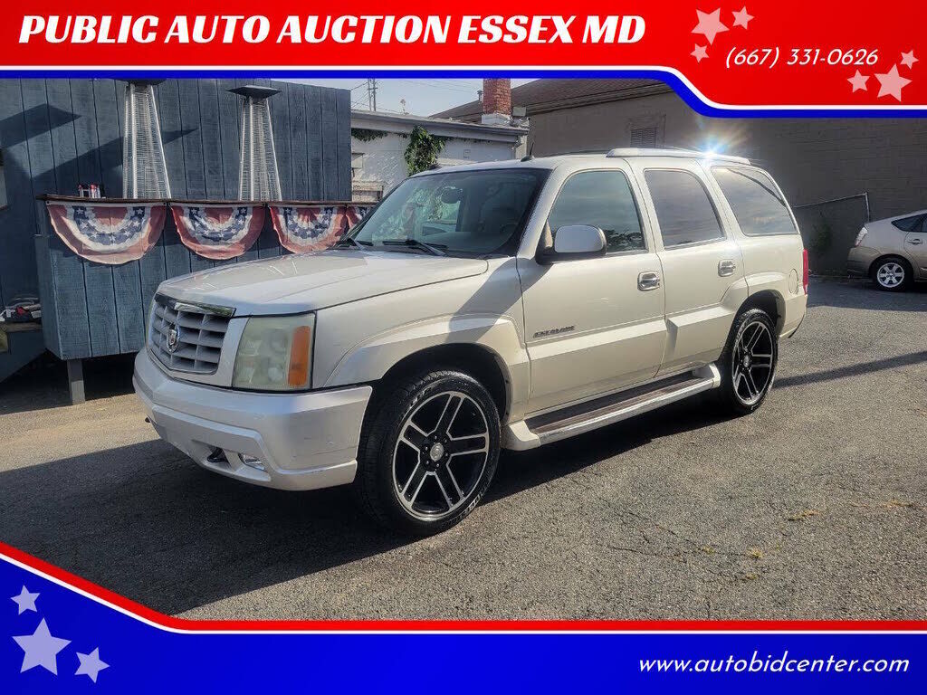 2004 CADILLAC Escalade