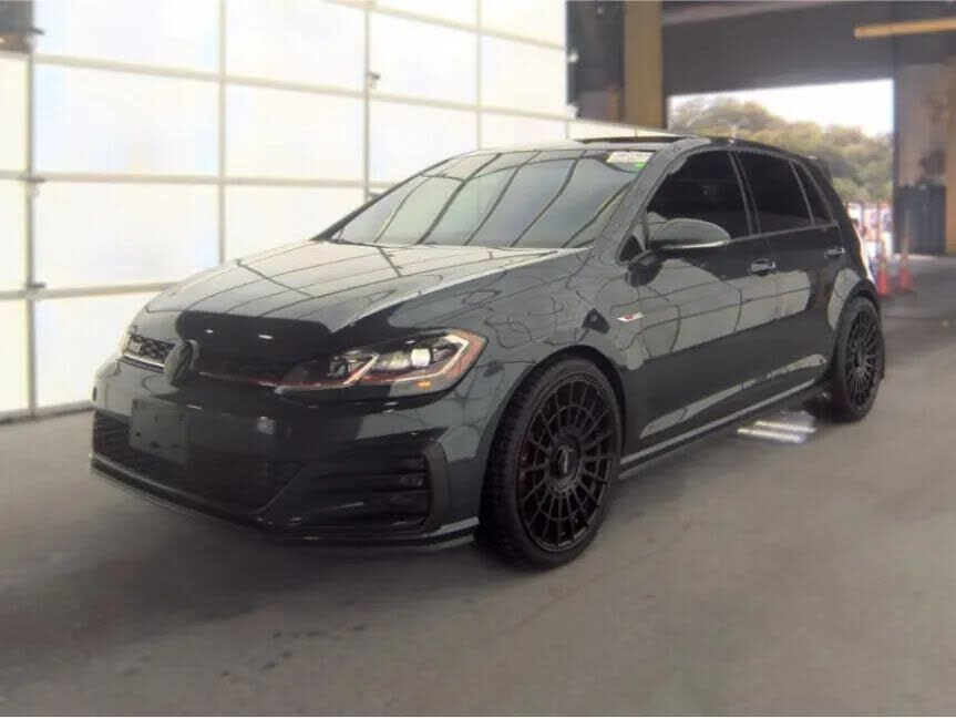 2020 VOLKSWAGEN Golf GTI