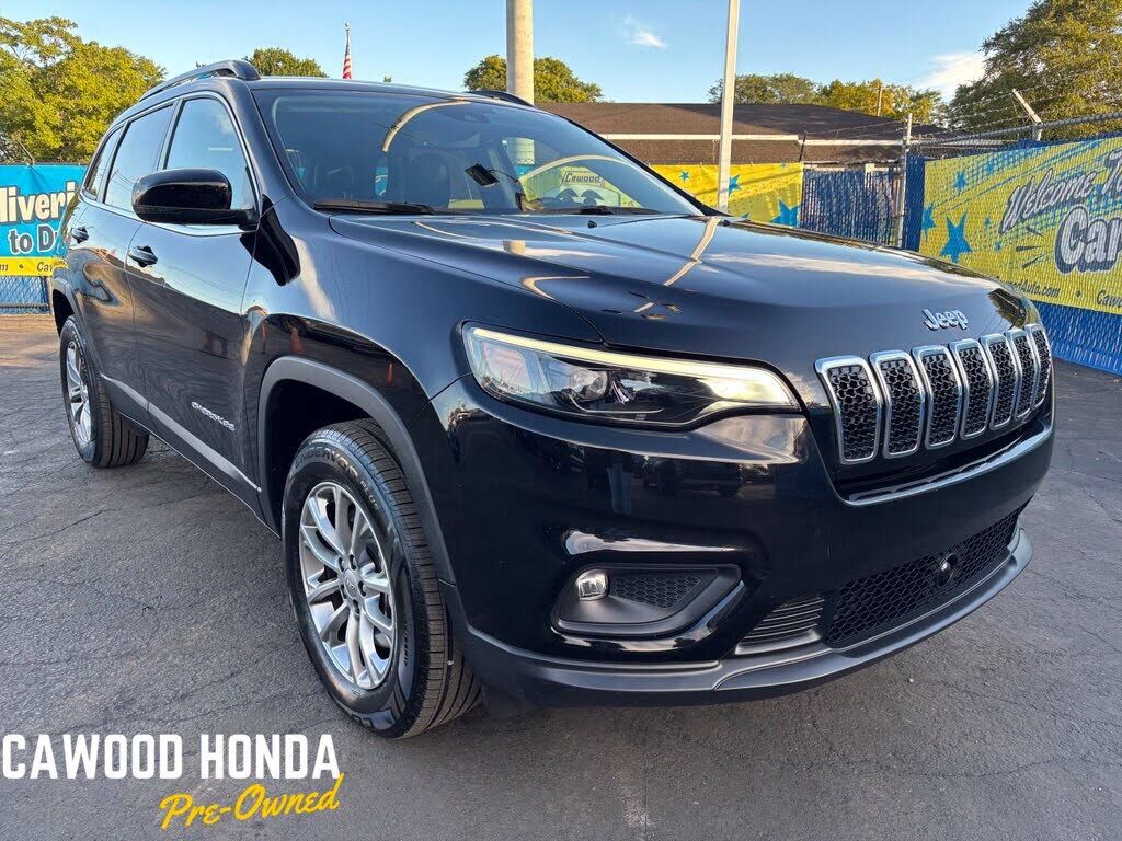 2022 JEEP Cherokee