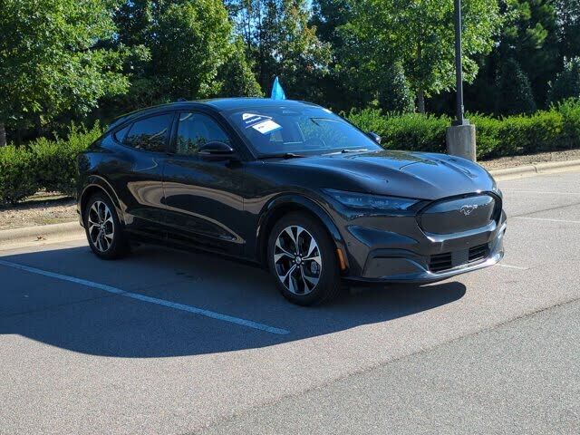 2022 FORD Mach-E