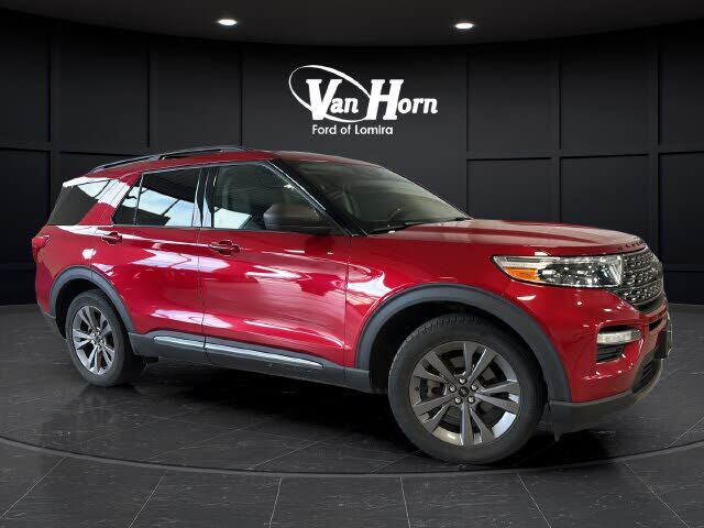 2021 FORD Explorer