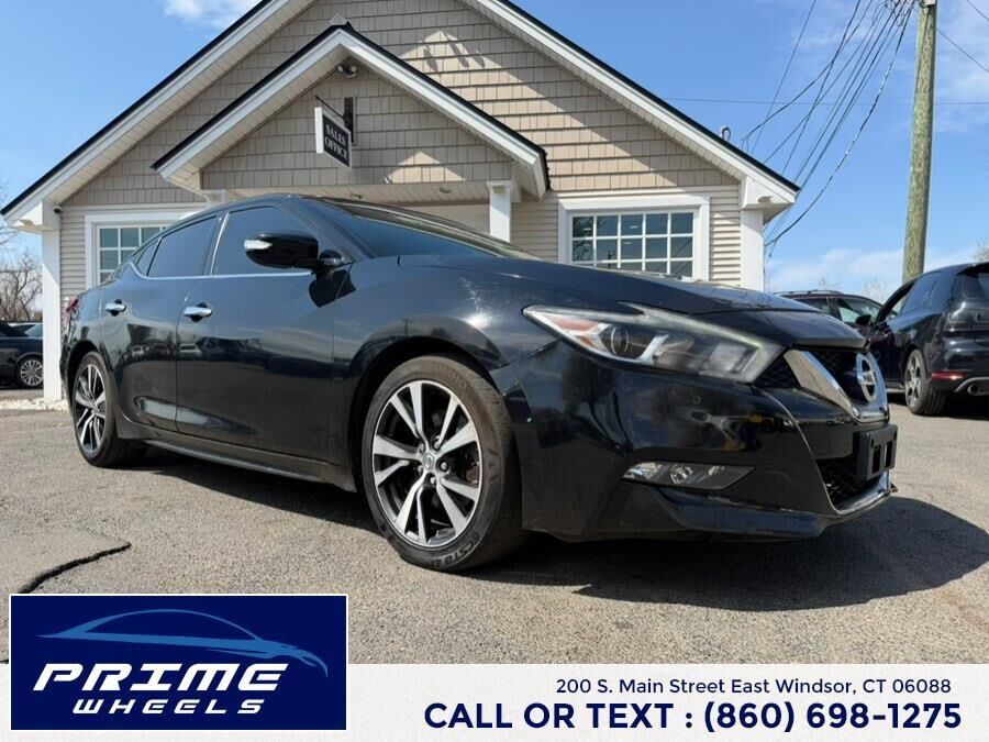 2017 NISSAN Maxima