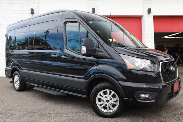 2024 FORD Transit